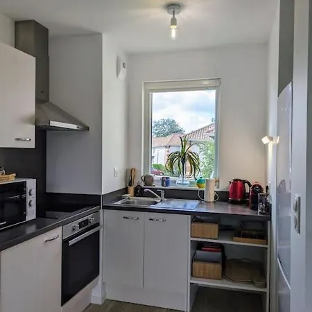 Joli T2 Lumineux De 42 M2