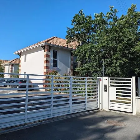 Joli T2 Lumineux De 42 M2